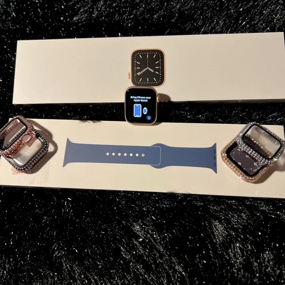 Apple Smart Watch Series 6 GOLD 40MM GPS ALUMINUM BOX BAND BUMPERS IMPECCABLE - Picture 3 of 16